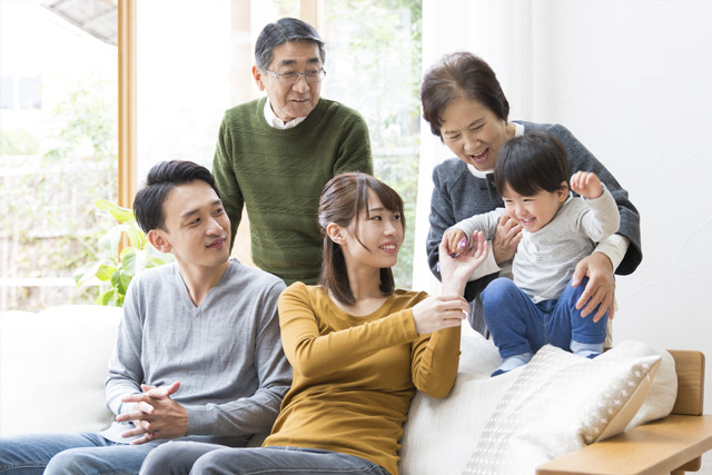 子供や孫と一緒に暮らすことができ、日々の楽しみと安心が得られる