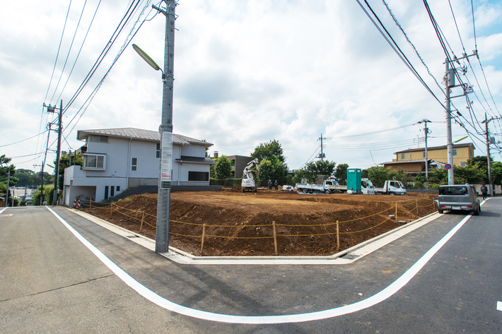 土地の権利には何がある？　”所有権”と”借地権”