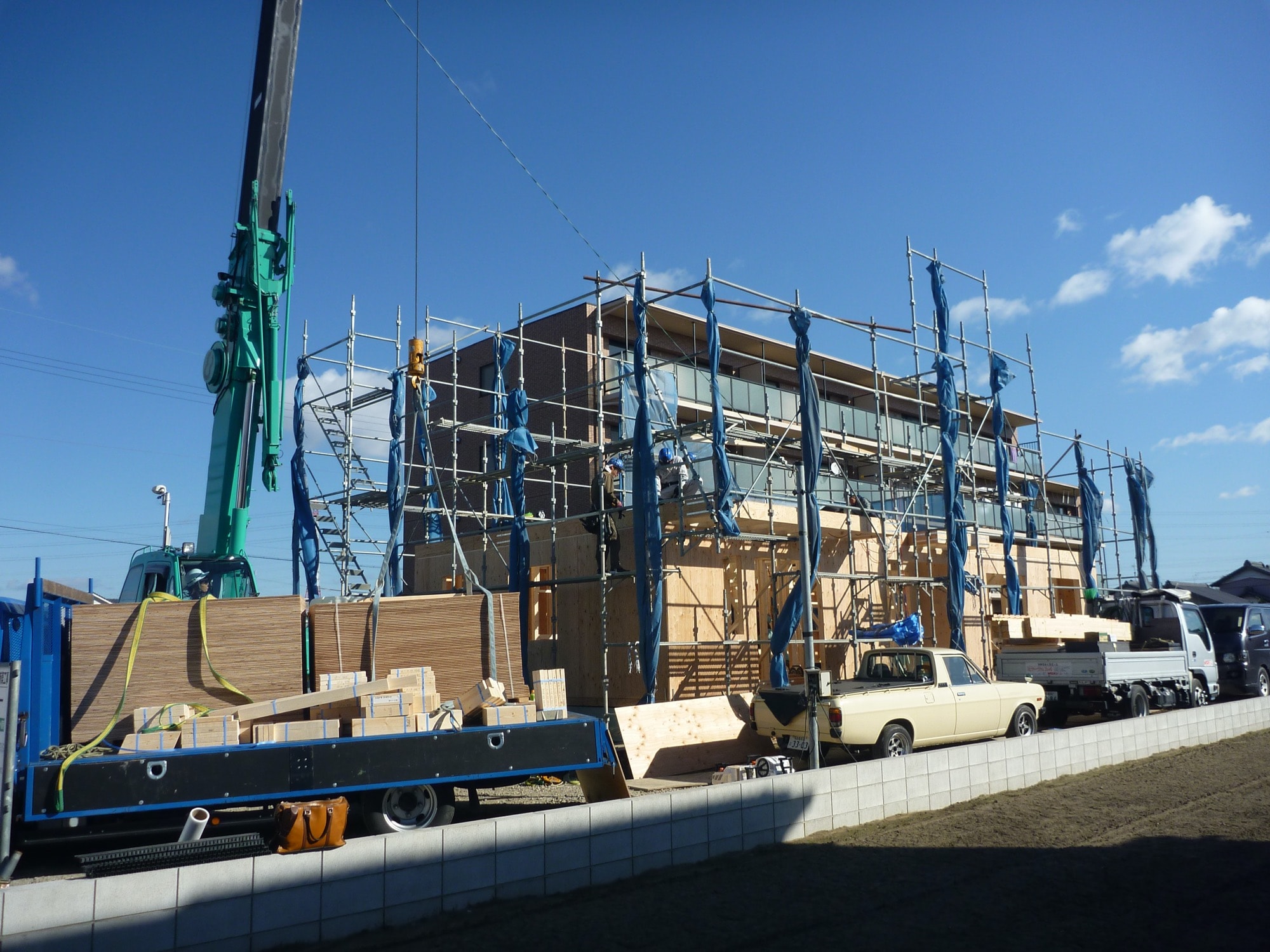 ツーバイフォー工法の建て方、ぜひ現場でご覧ください！
