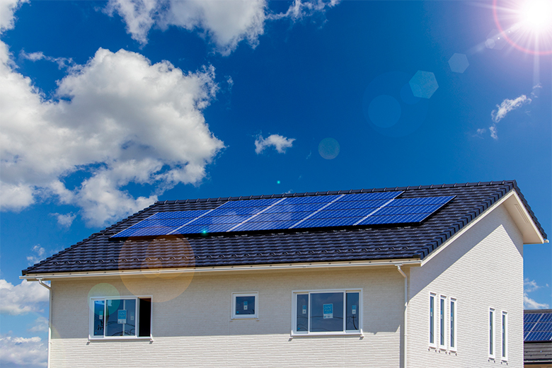 電気代高騰の今、太陽光発電住宅で電気代を節約